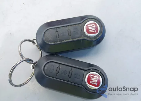 2012 Fiat 500 Pop z USA, uszkodzony, nr VIN 3C3CFFAR3CT254146